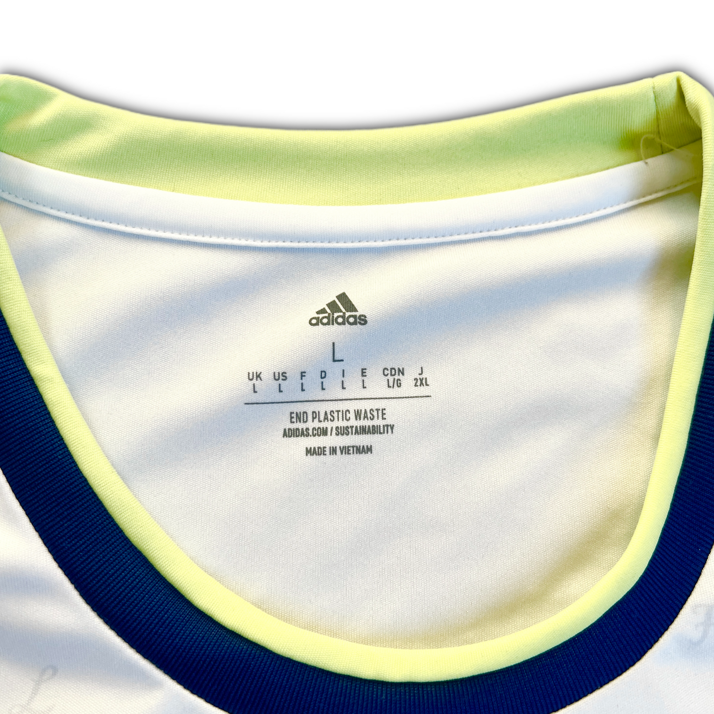 Leeds United 2022/23 Home Shirt - L
