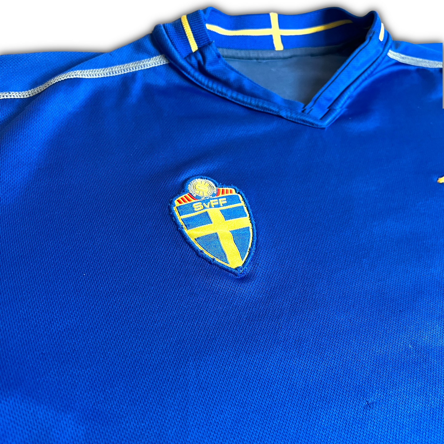 Sweden 2003/04 Away Shirt - L