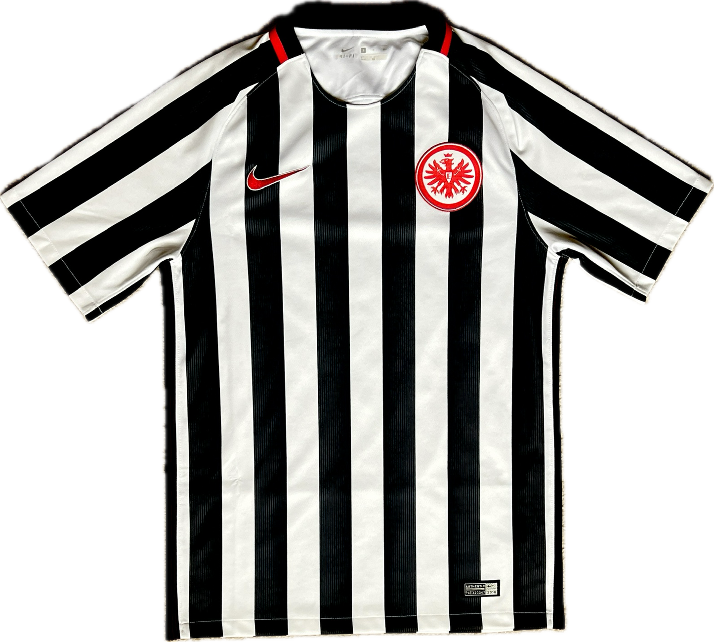 Eintracht Frankfurt 2016/17 Home Shirt - S